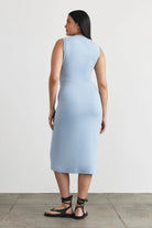 SLEEVELESS CODY DRESS - Dresses - Sassanova