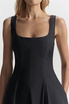 VEDA DRESS - Dresses - Sassanova
