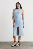 SLEEVELESS CODY DRESS - Dresses - Sassanova