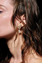 PETITE PAULINA EARRINGS- WHT
sassanova