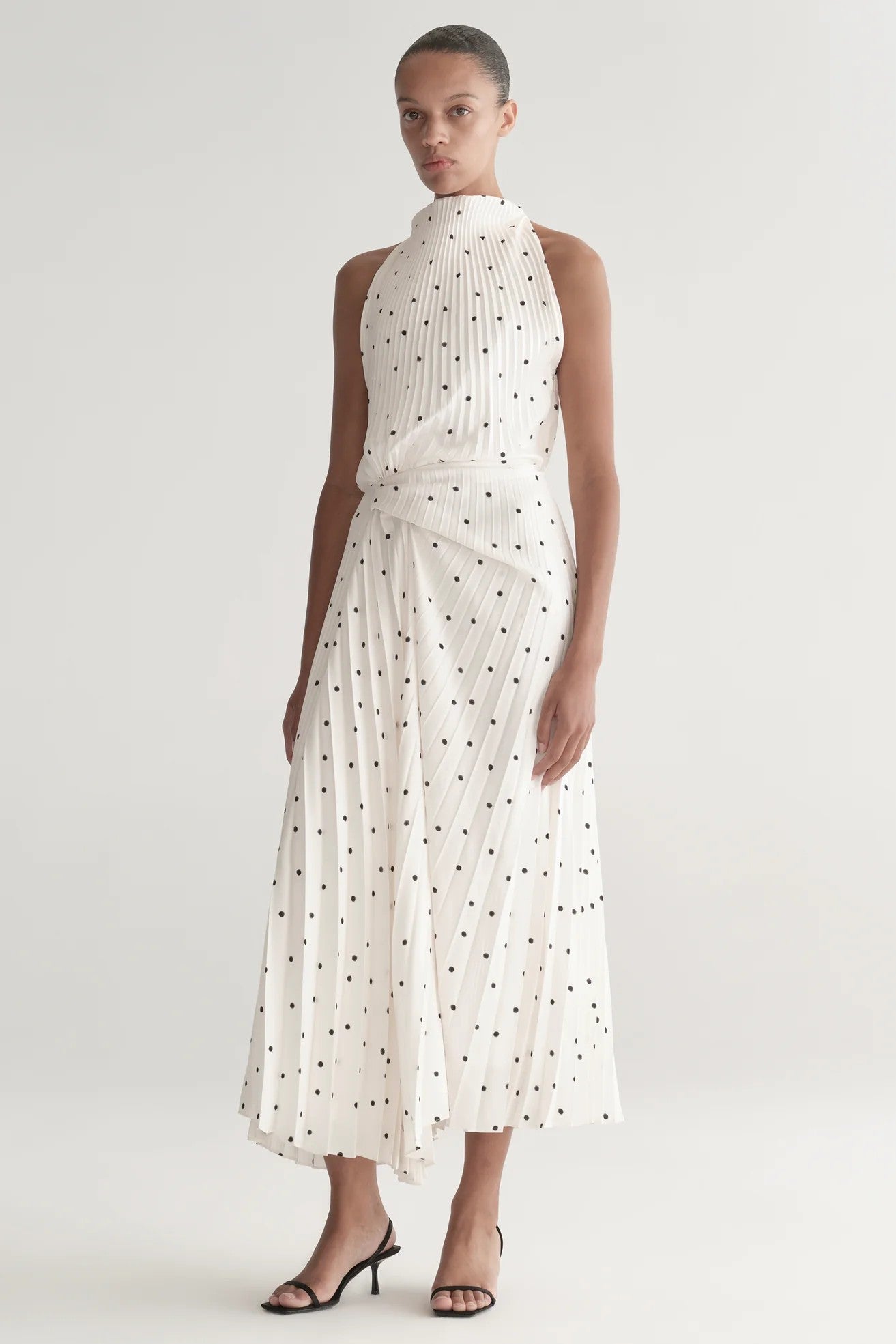 SIMONA DRESS - Sassanova