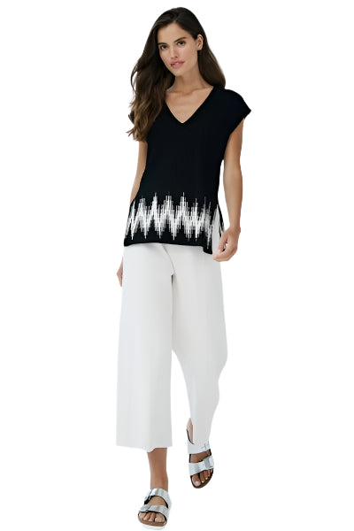 CHEVRON BORDER STITCH V NECK W/SLITS
sassanova