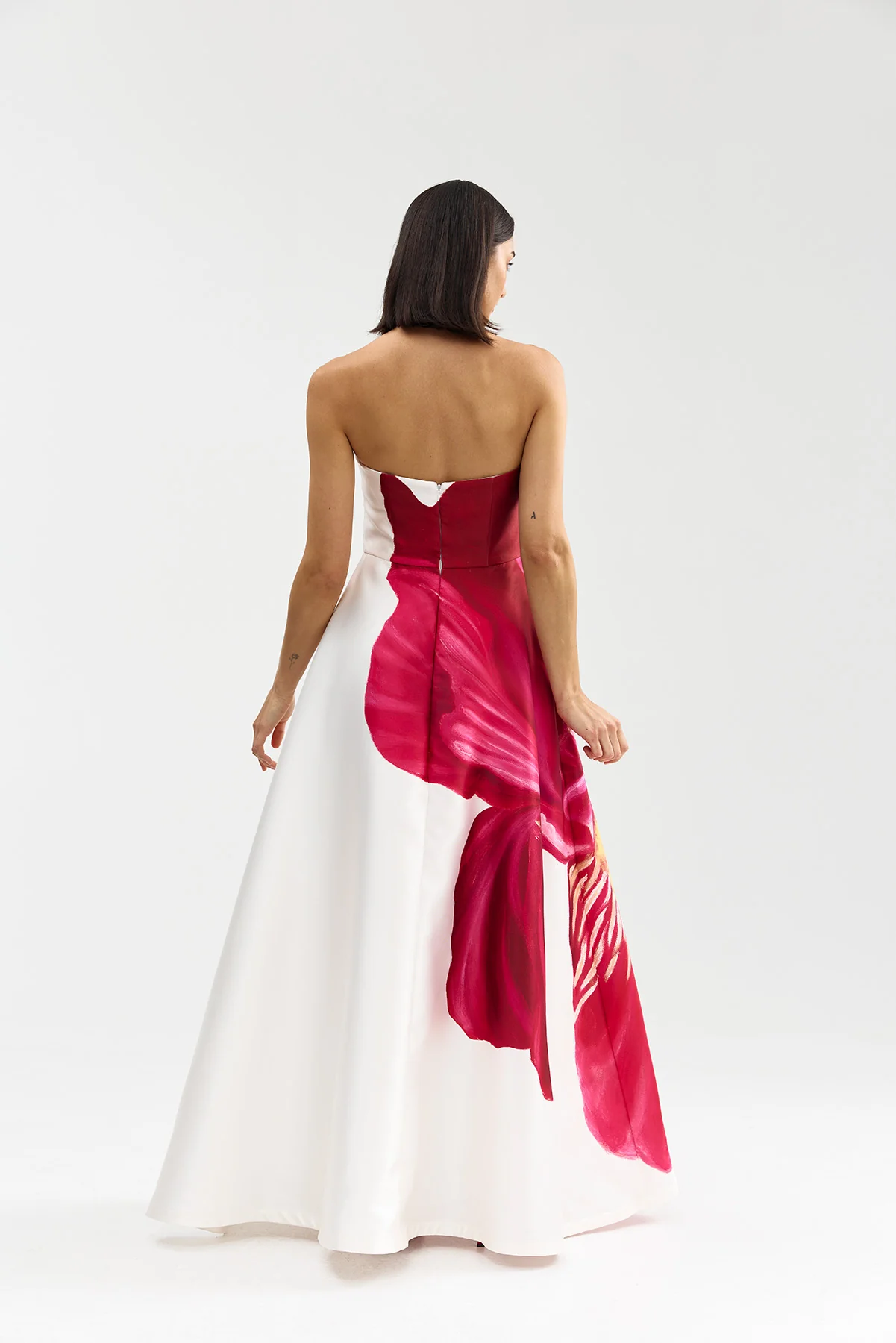 AUDREY GOWN - Dresses - Sassanova
