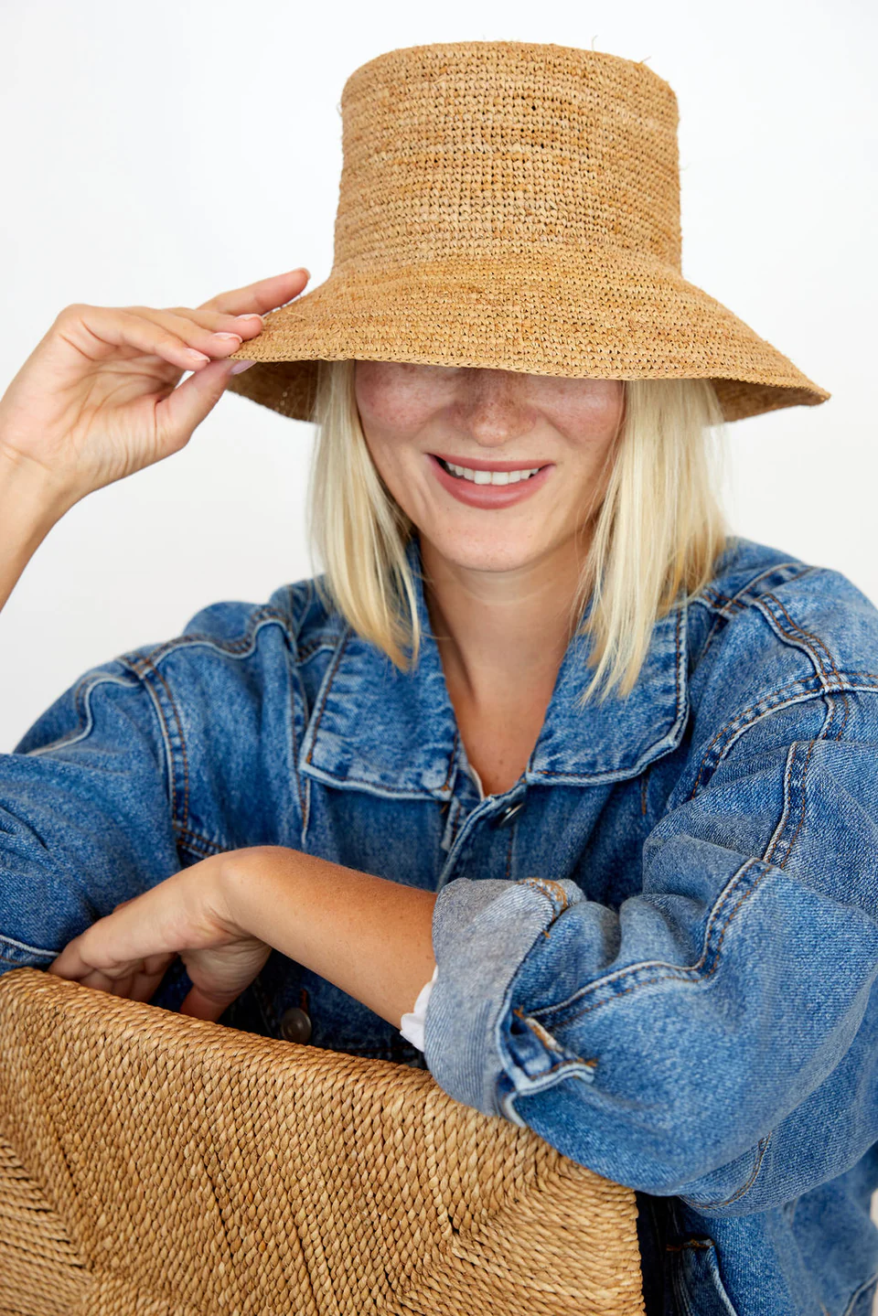 CHIC CROCHET BUCKET HAT- NATURAL - Hats - Sassanova