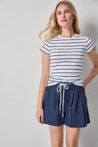 STRIPED SHORT SLEEVE TEE - T-shirts - Sassanova