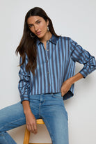COSETTE CROP HIGH LOW SHIRT - Blouses - Sassanova