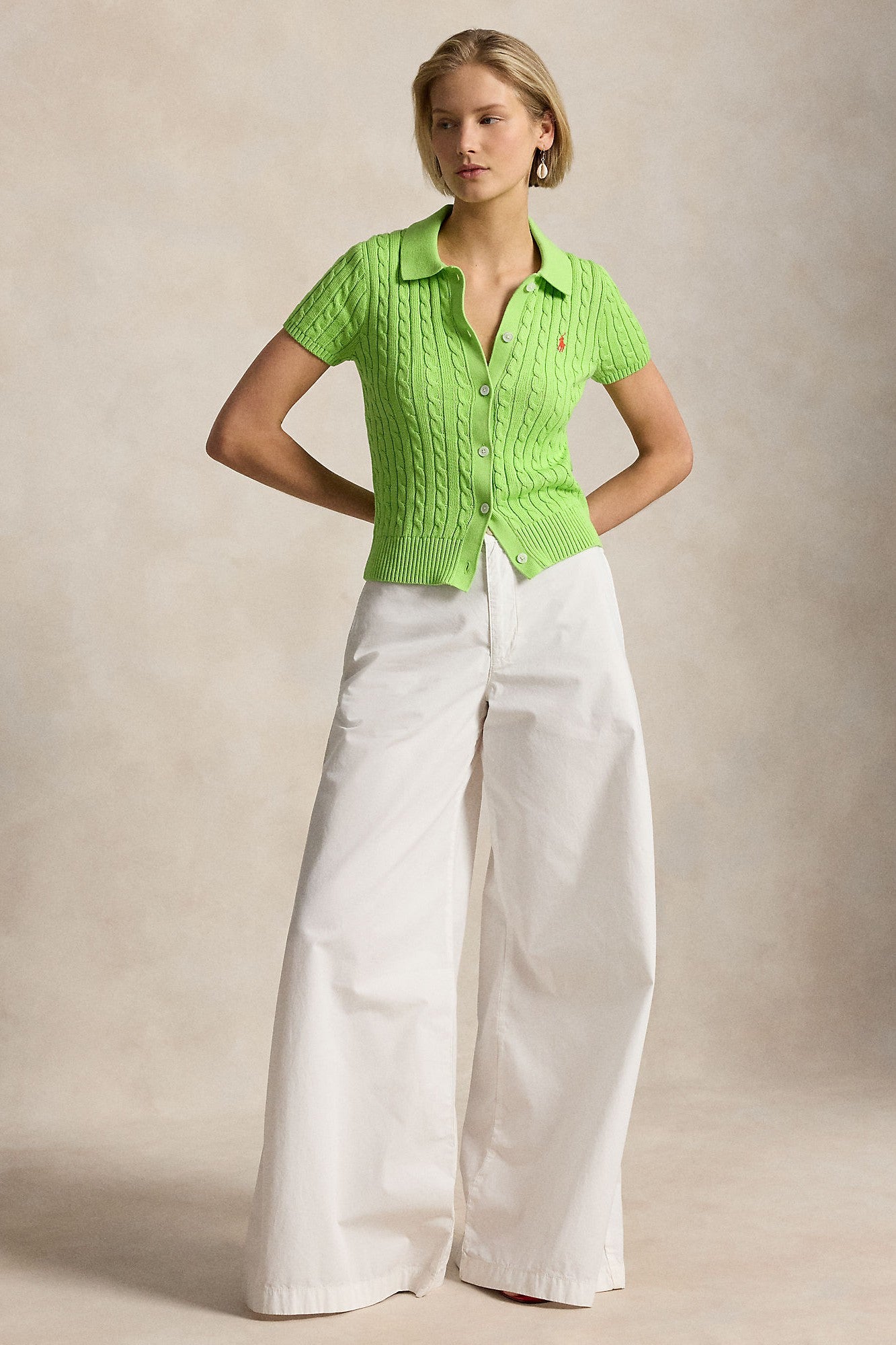 SHORT SLEEVE COLLARED CARDIGAN - Sweaters - Sassanova