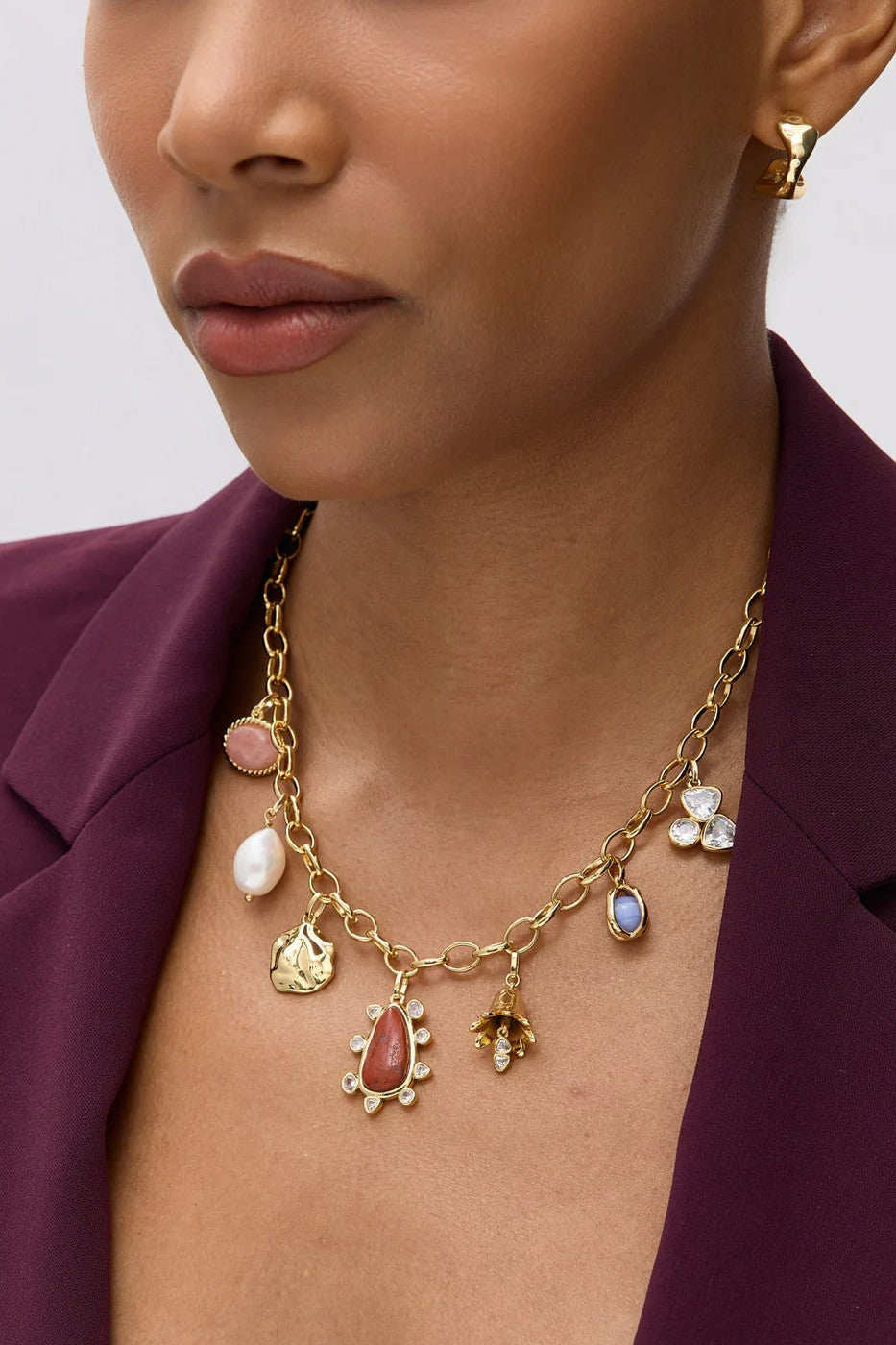 ARLET CHARM NECKLACE- GLD MULTI - Sassanova