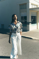 TRAILING IRIS FIONA TOP - Blouses - Sassanova