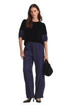 TARYN TOP - Blouses - Sassanova