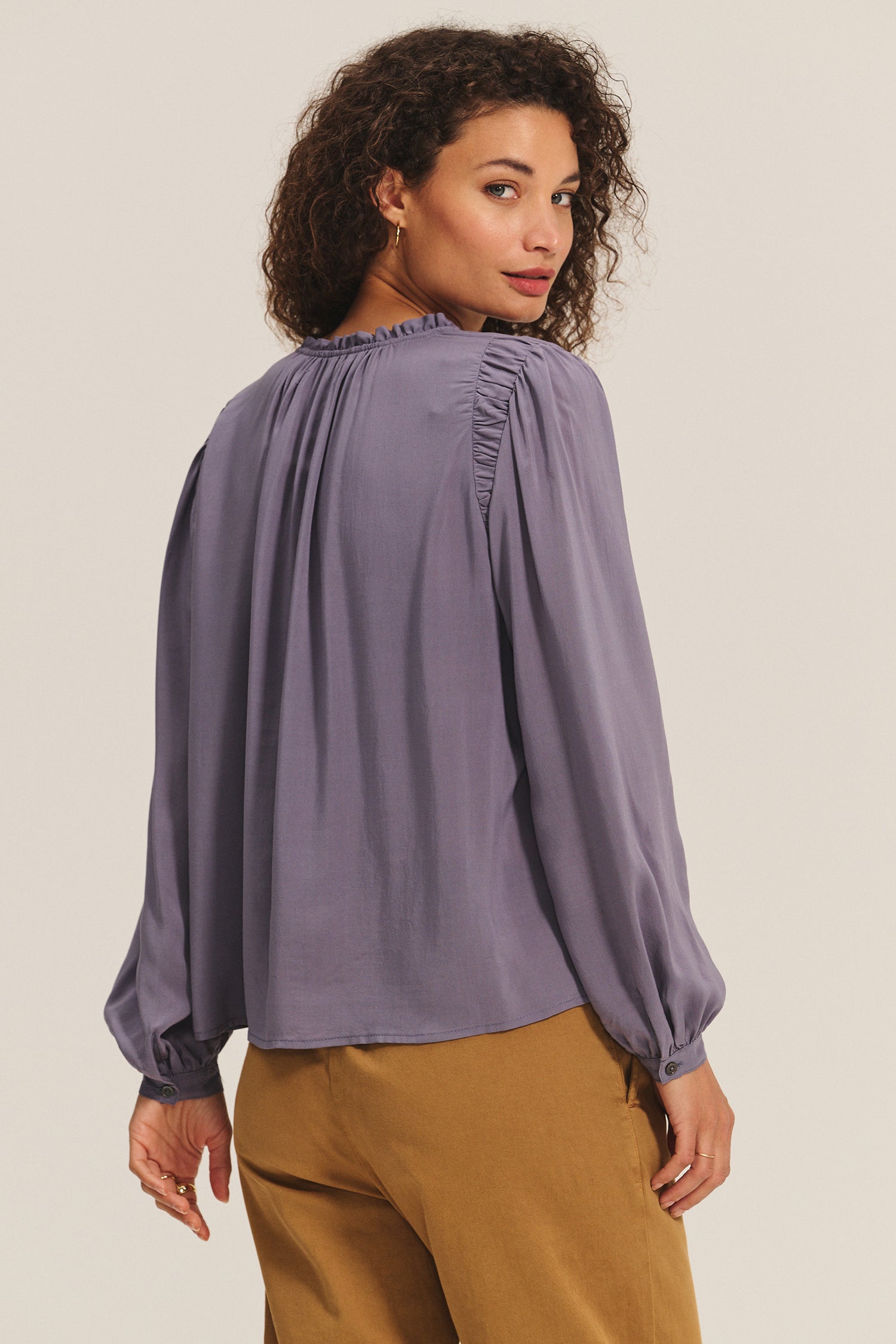 TAMARA TOP - Blouses - Sassanova