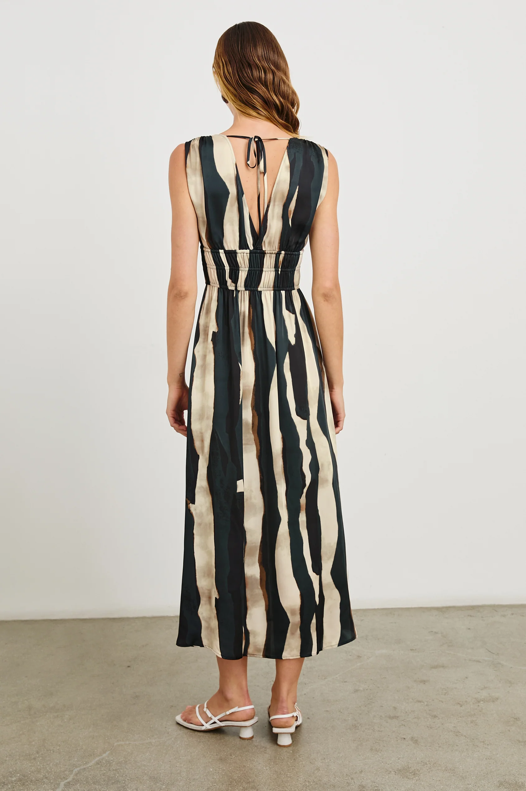 LILITH DRESS
sassanova