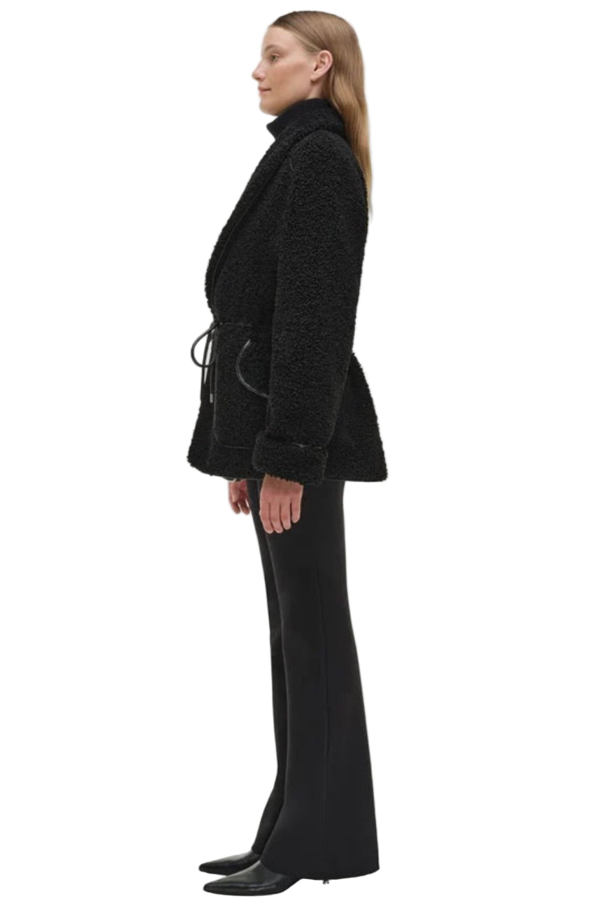 KIMIA TIE WAIST JACKET
sassanova