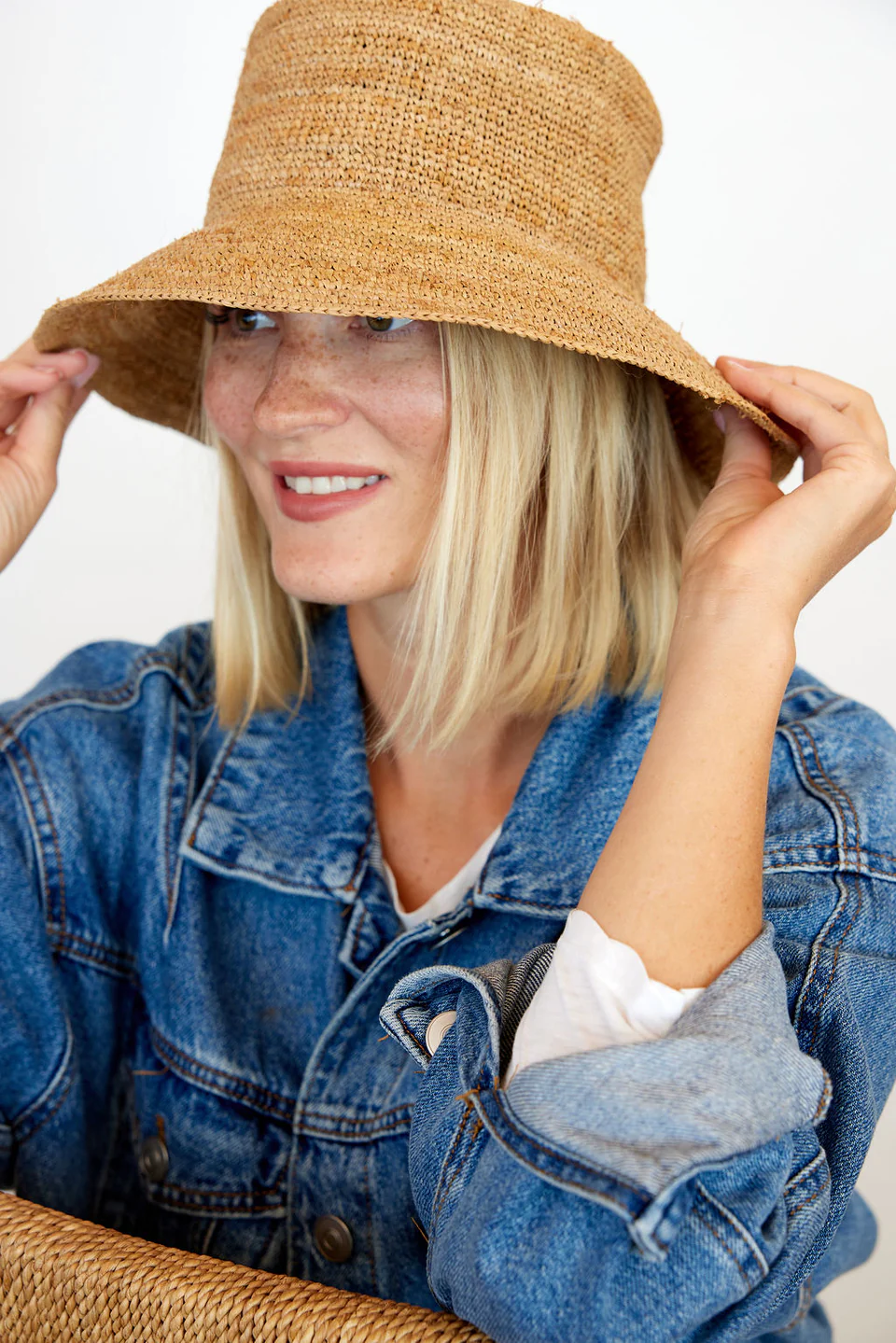 CHIC CROCHET BUCKET HAT- NATURAL - Hats - Sassanova