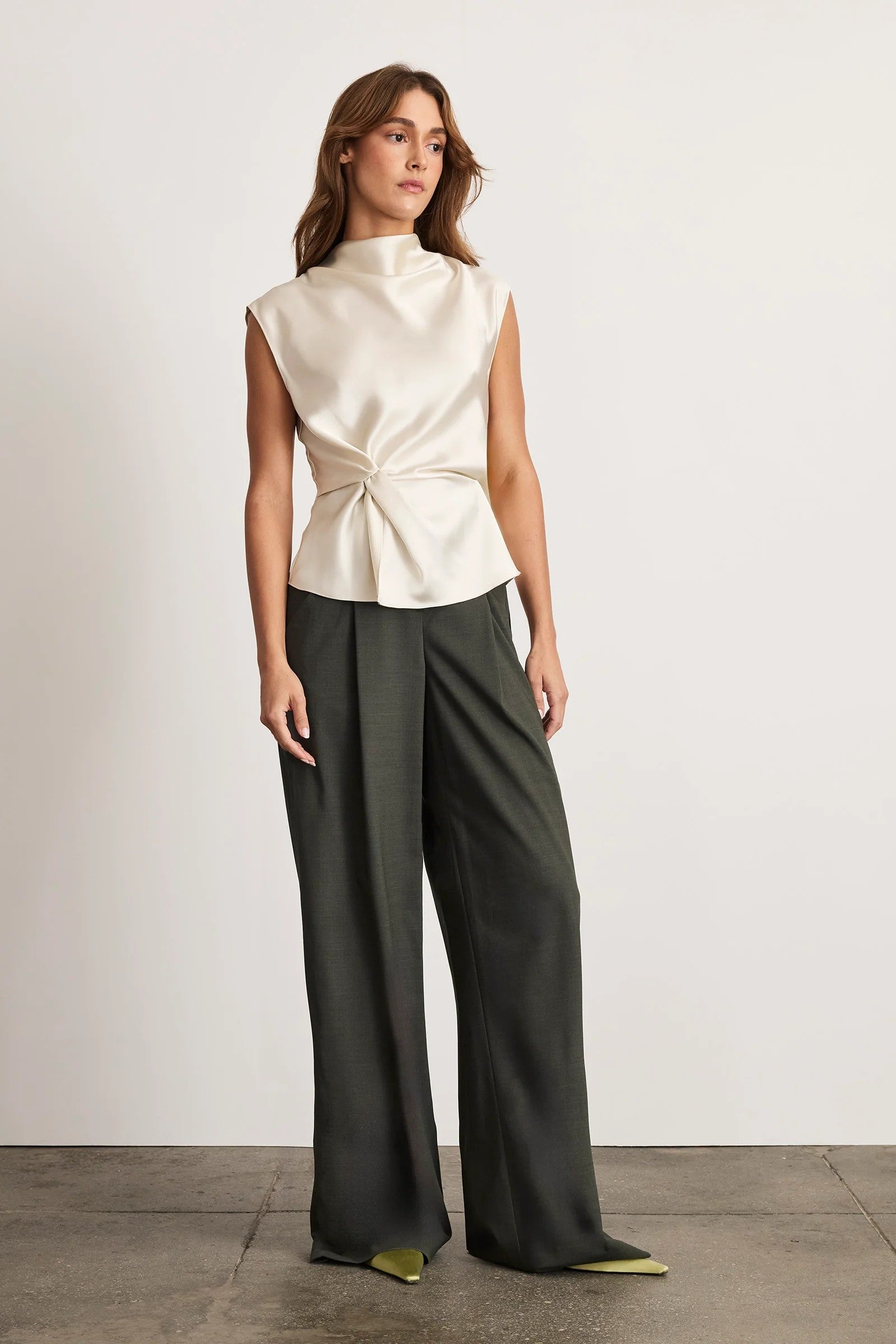 ROBIN TOP - Blouses - Sassanova