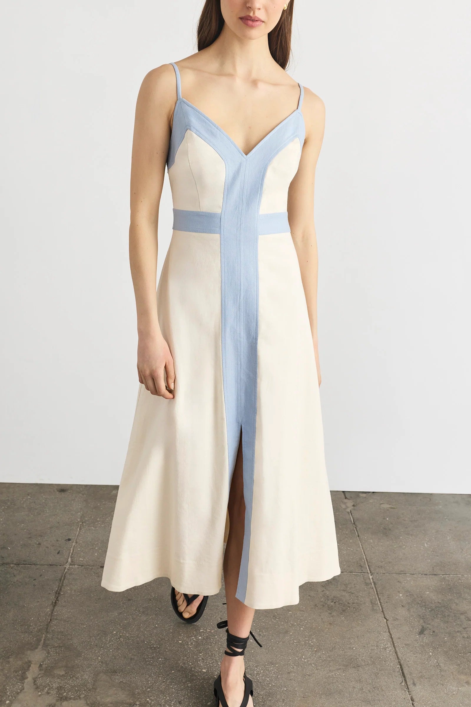 MADDEN DRESS - Dresses - Sassanova