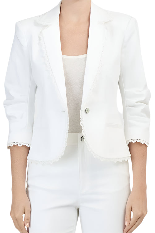 VINEYARD LACE PETITE KHLOE BLAZER
sassanova