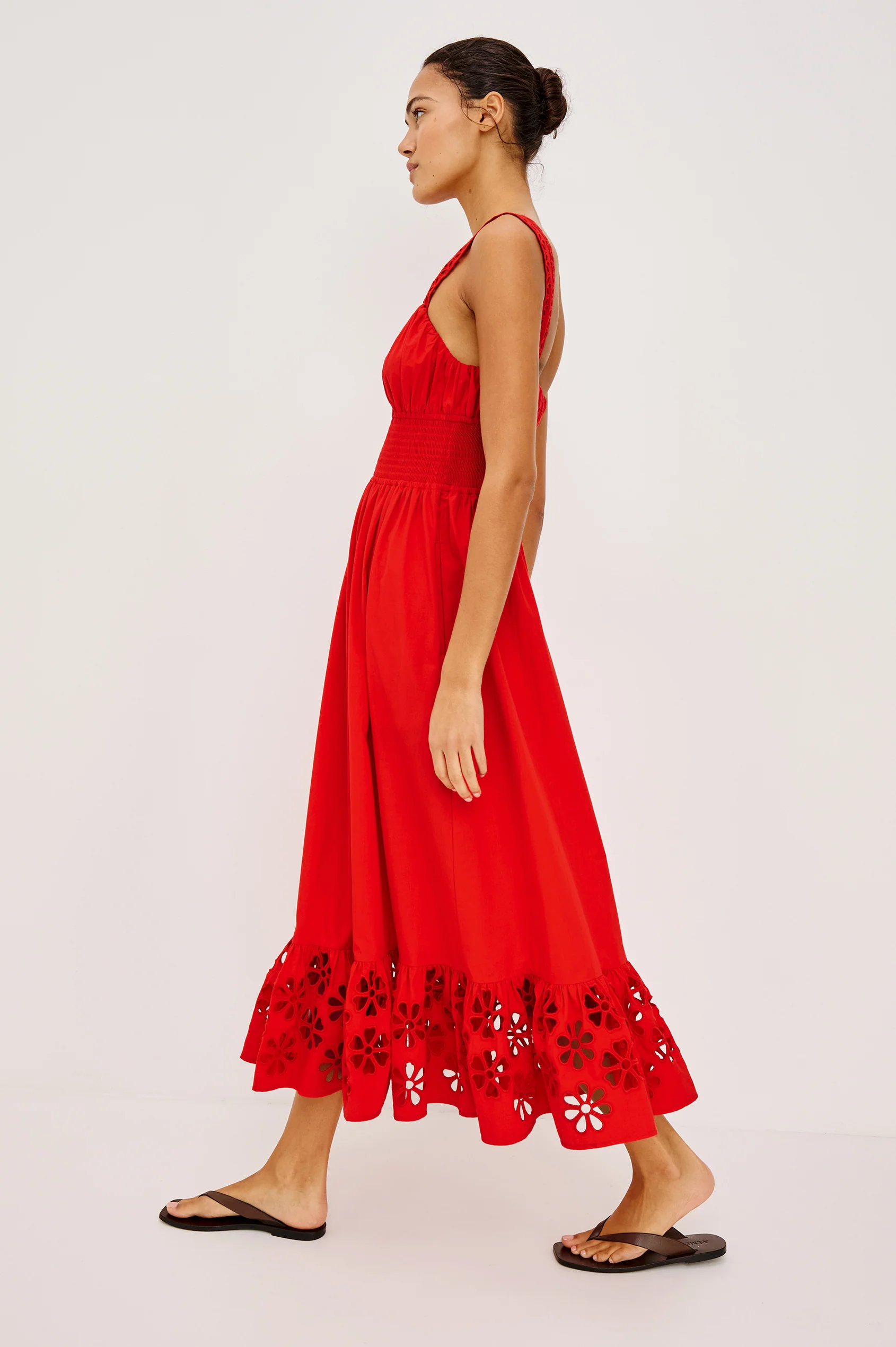 MOIRA DRESS - Dresses - Sassanova