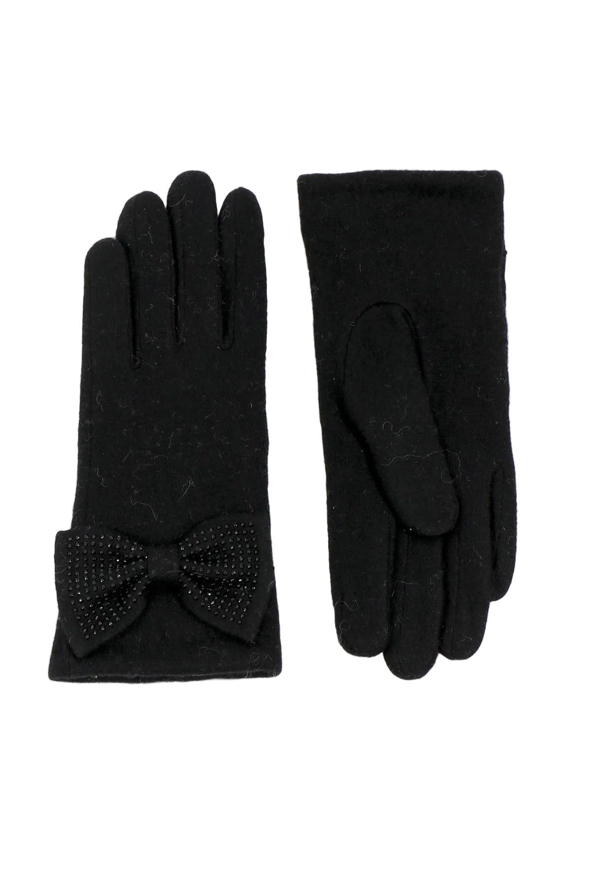 MADDIE GLOVE
sassanova