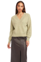 HEATHER V NECK SWEATER
sassanova