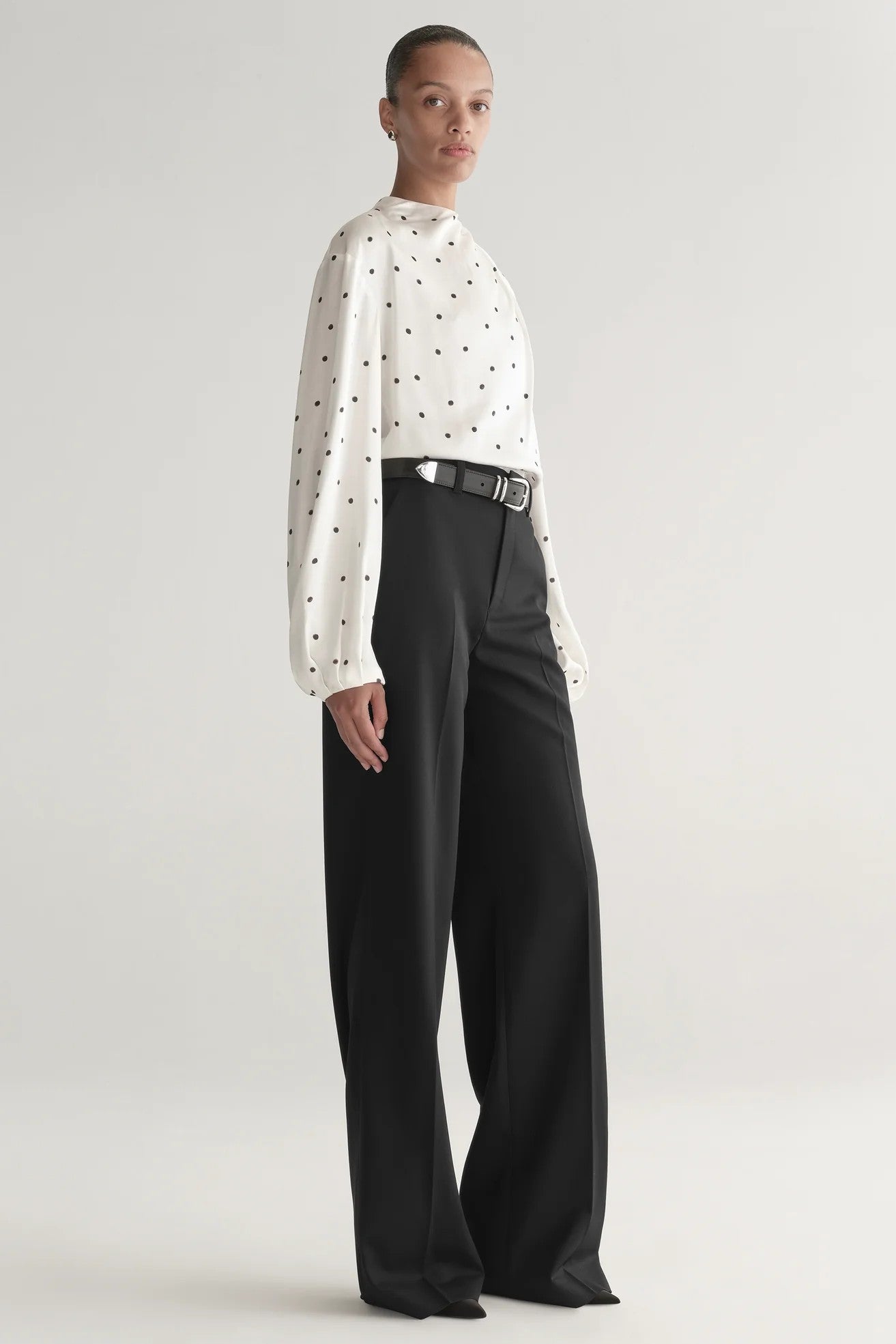 BLAIRE TOP - Blouses - Sassanova