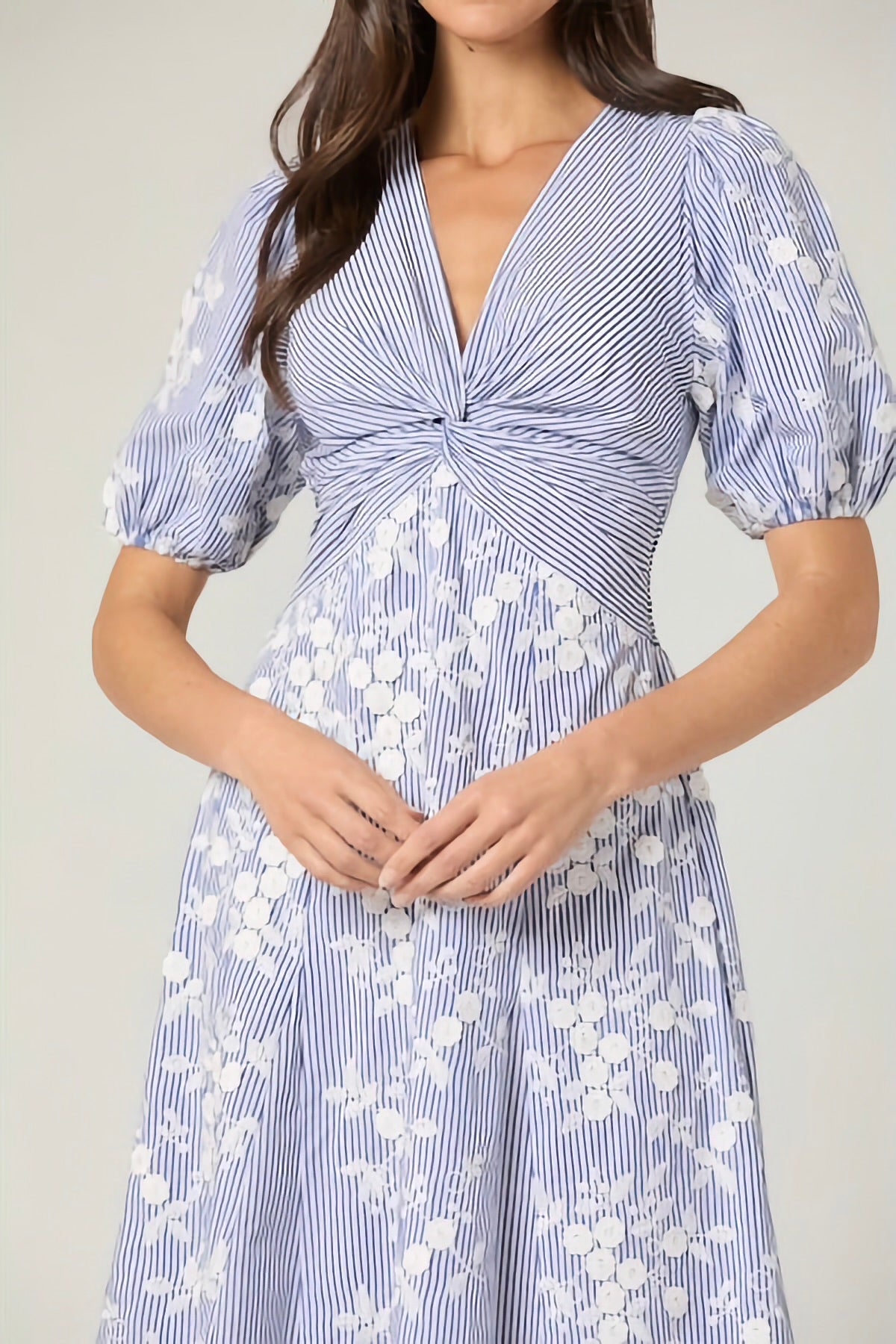 DION DRESS
sassanova