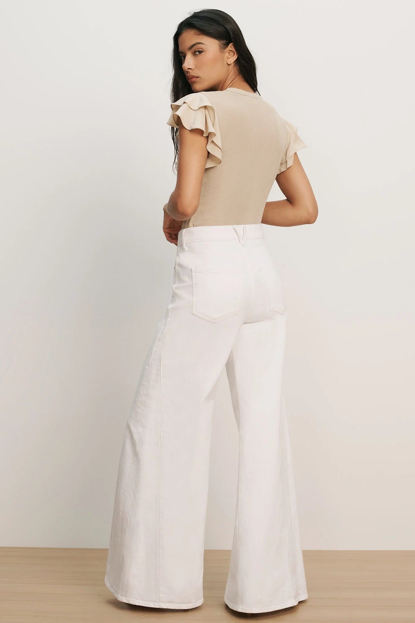 APHRODITE TOP - T-shirts - Sassanova