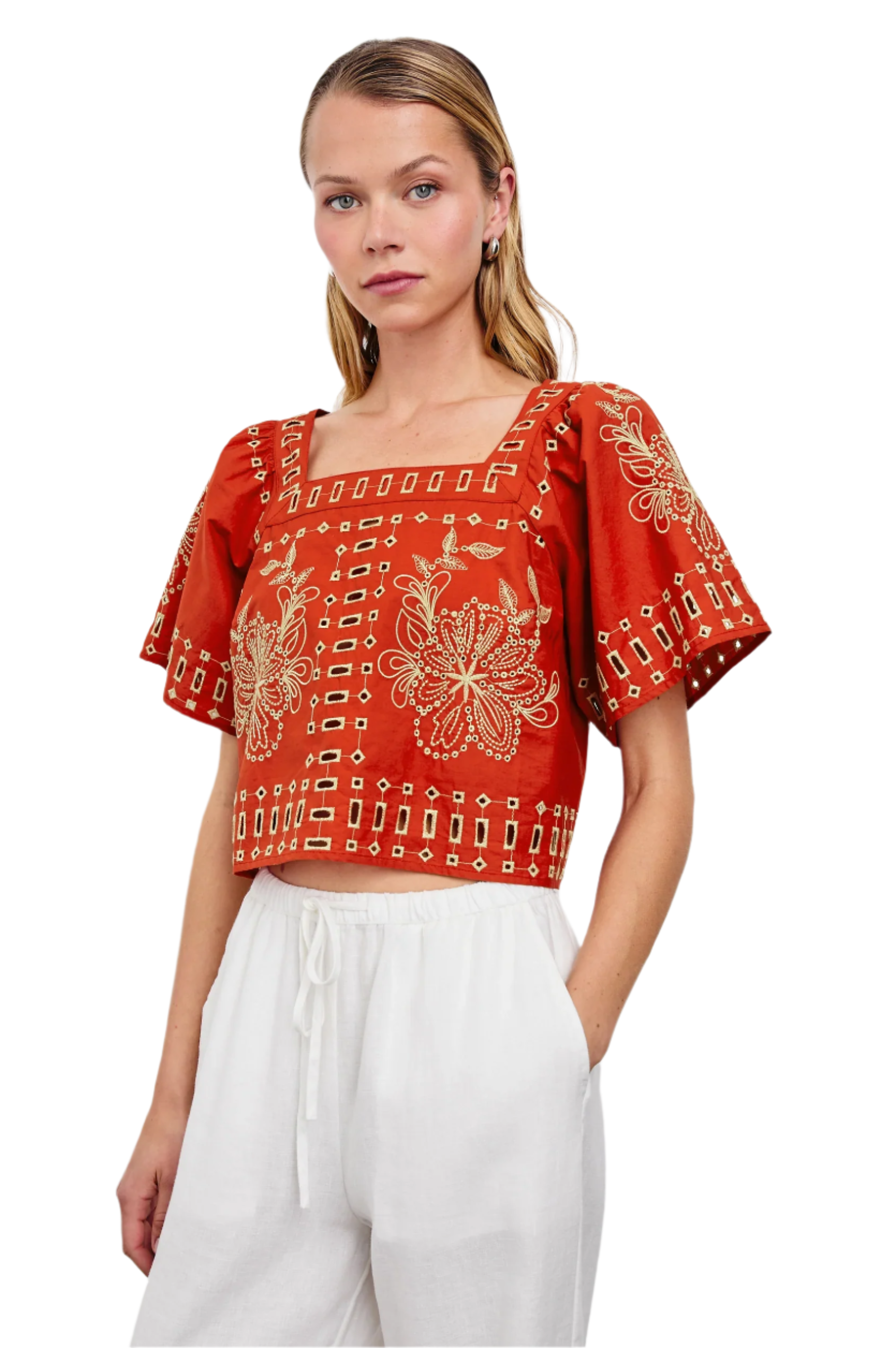 LAINE TOP
sassanova