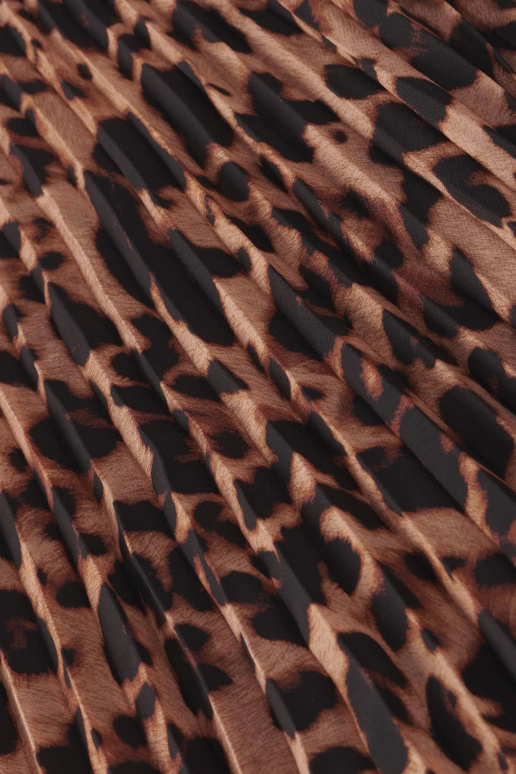 TORIN PLEATED MAXI SKIRT - Skirts - Sassanova