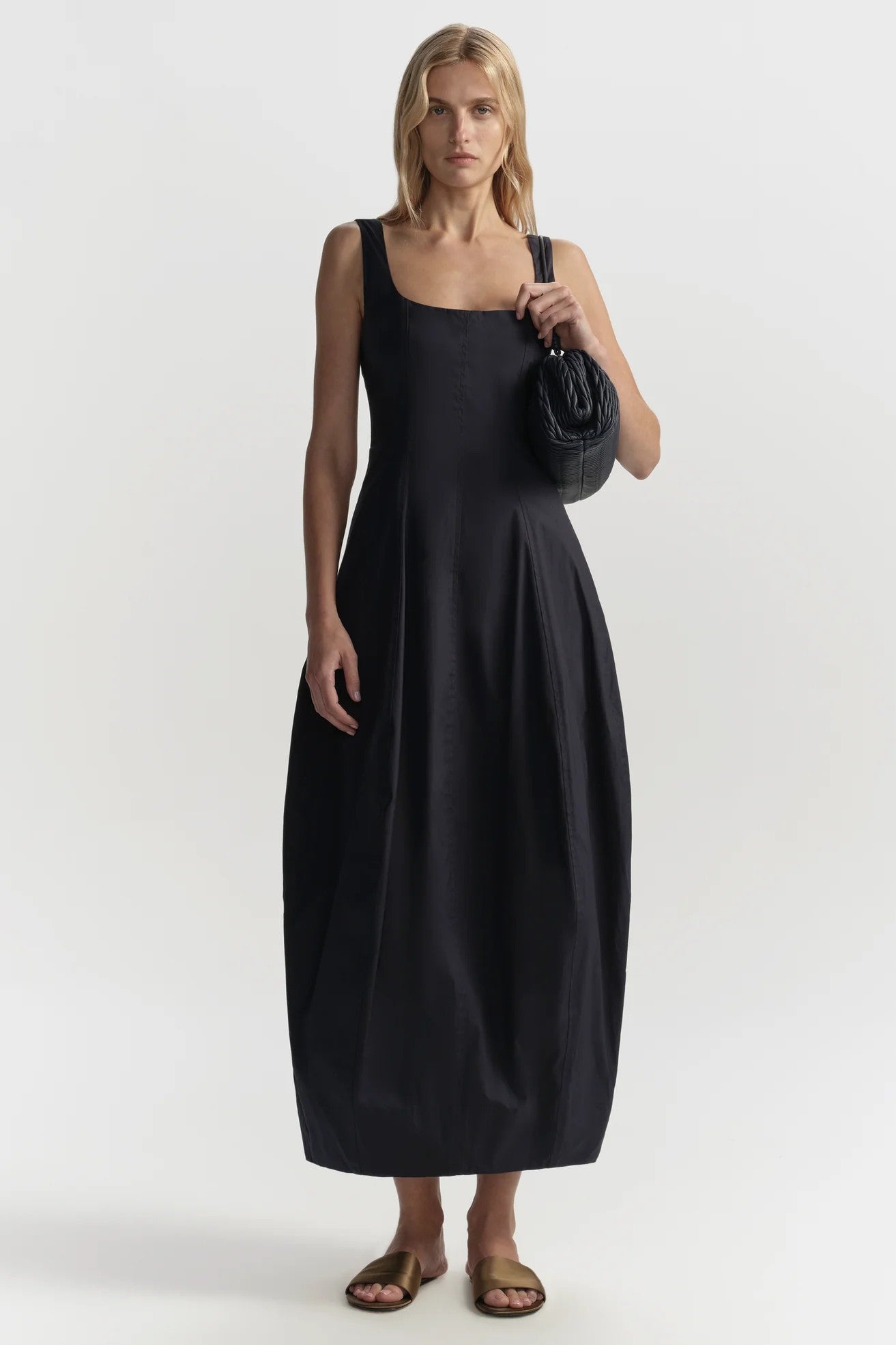 VEDA DRESS - Dresses - Sassanova