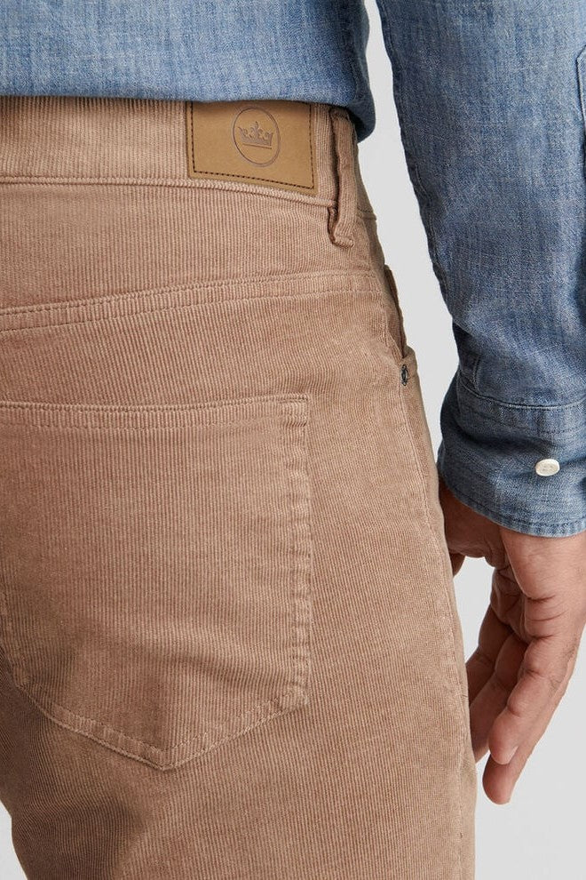 SUPERIOR SOFT CORDUROY pants in a warm light brown hue-novaman