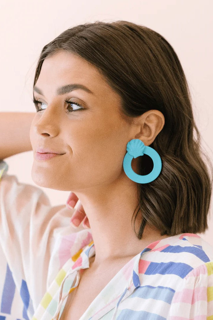 TURQUOISE SHELL DOUBLE CIRCLE EARRINGS
sassanova